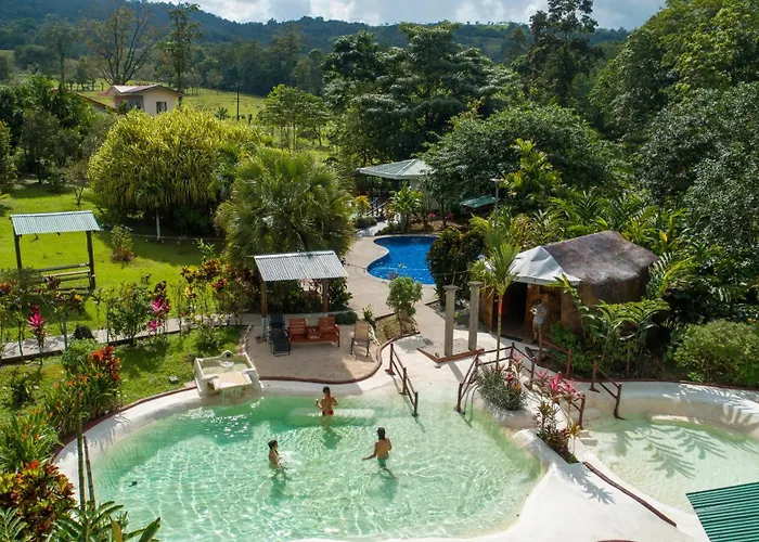 Hotel&Hot Springs Sueño Dorado